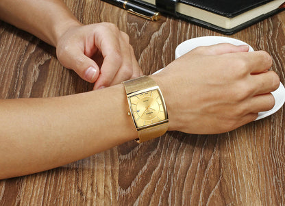 Herrklocka Wwoor Cannes. Gold / Gold. Mesh Gold. Quartz Japan
