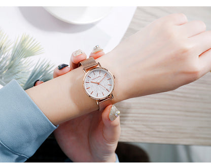 Hannah Martin pärlemo. White,Grey / Mesh Rose. Japan Quartz